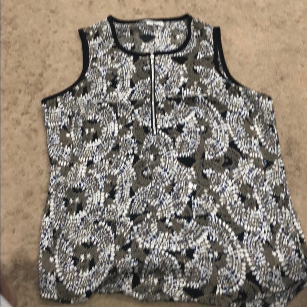 Semi formal top